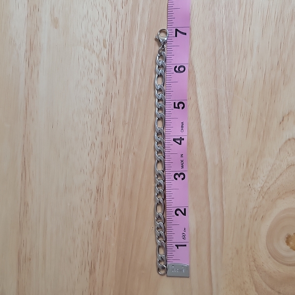 DEAL Figaro Link Bracelet Stainless Steel Silver Lobster Claw Clasp 7 Inches New - Picture 6 of 9